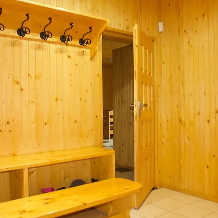Holiday home у романа 'корпус із сауною' Verkhneye Sinevidnoye